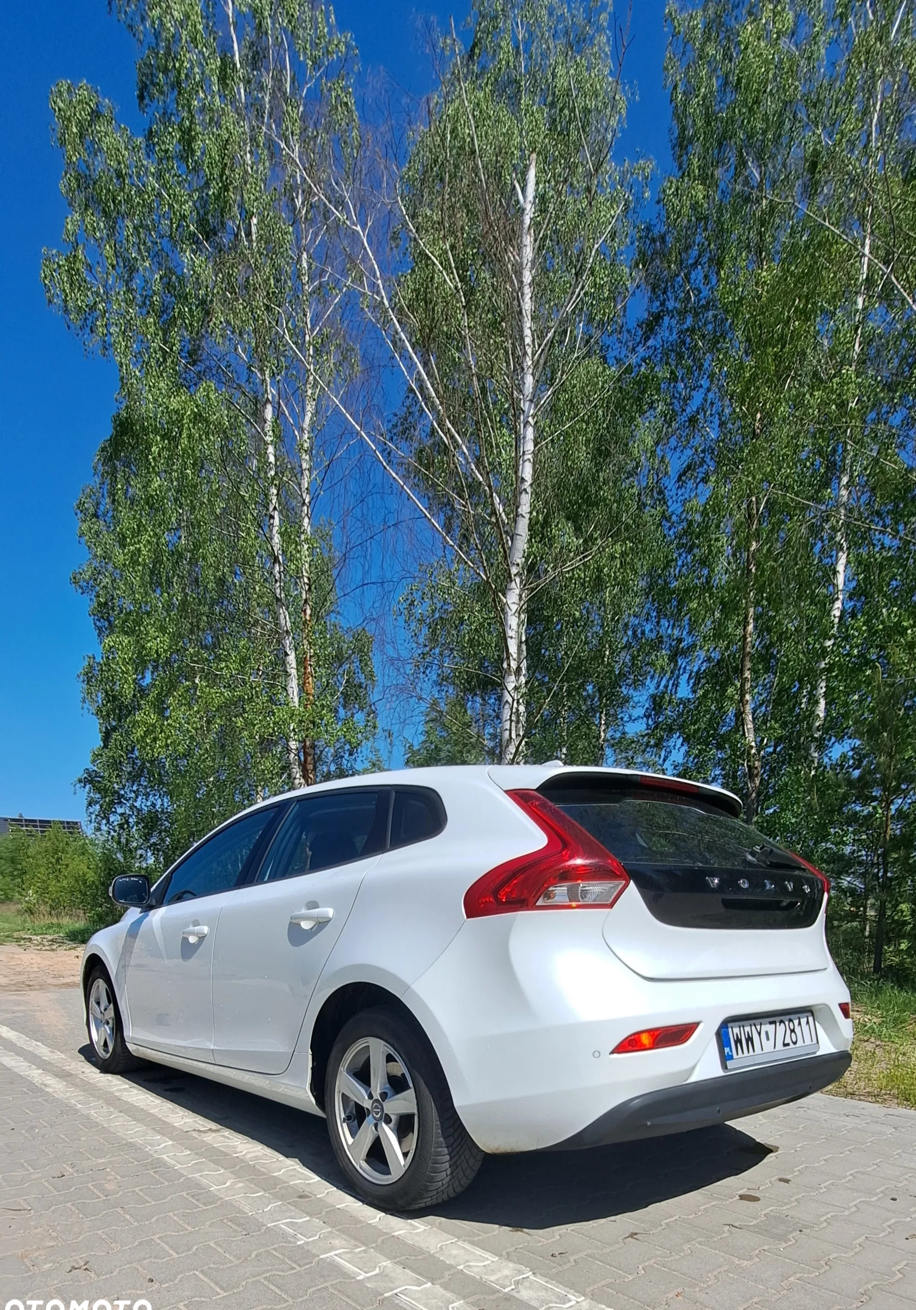 Volvo V40 cena 39800 przebieg: 260000, rok produkcji 2014 z Wyszków małe 154